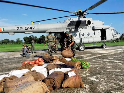 J&K floods: Rescue operations by Army and IAF continue - Flood relief ...