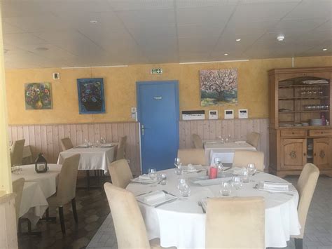 HÔTEL RESTAURANT DU PONT (Grand Combe-Chateleu) - Inn Reviews, Photos ...