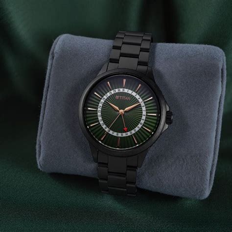 Buy Online Titan Karishma Quartz Analog with Date Green Dial Stainless ...