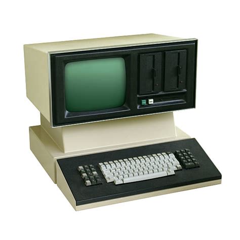 Old Machine Computer 的图像结果