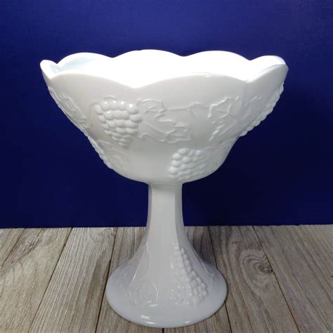 Vintage Dishes Milk Glass at Alice Cletus blog