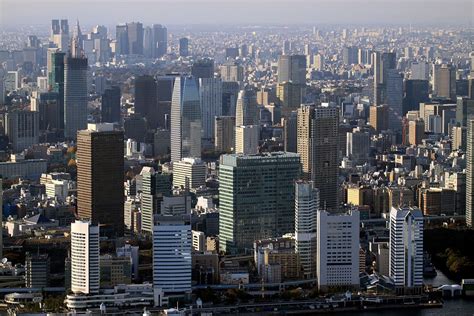 竹芝から虎ノ門・赤坂の超高層ビル群の空撮 : 超高層マンション・超高層ビル