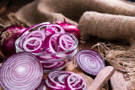 manfaat bawang merah untuk rambut