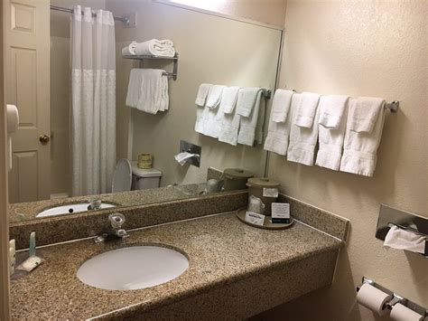 QUALITY INN YOSEMITE VALLEY GATEWAY (Mariposa) - Hotel Reviews, Photos ...