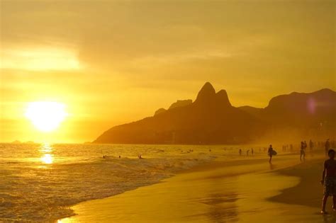 The Most Romantic Things to Do in Sultry Rio de Janeiro