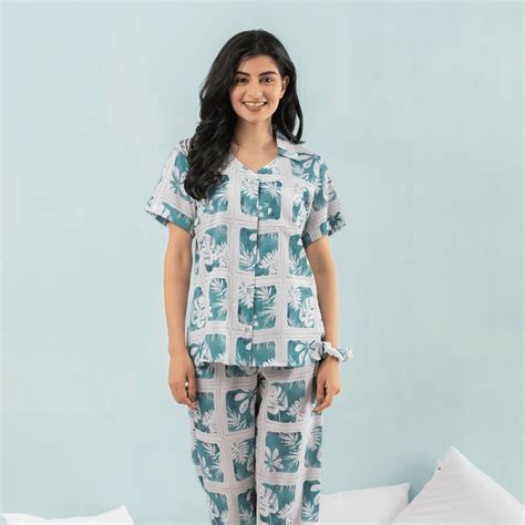 Women Collection – House of Comfort