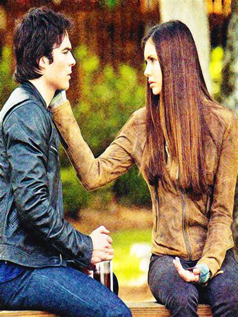 Elena Gilbert Vampire Season 4