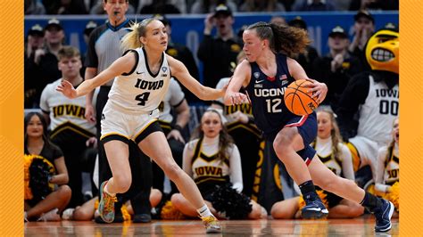 Iowa vs. UConn score: Caitlin Clark, Paige Bueckers highlights ...