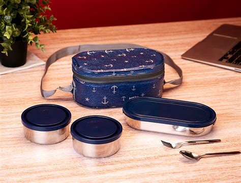 Buy Softline Lunch Box Online @ Upto 30% Off | Milton