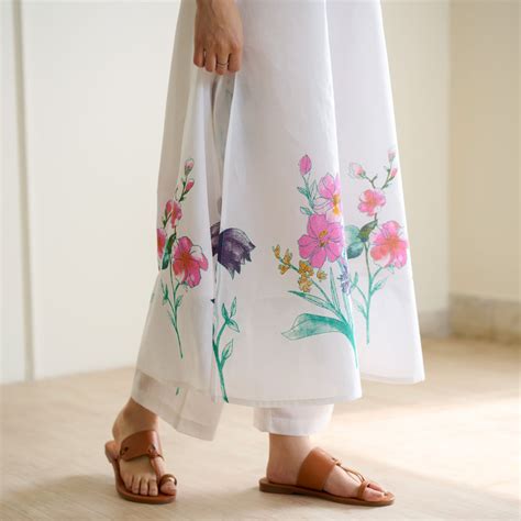 Buy Aviva Patchwork Cotton Kurta Set with Mulmul Slip - Sharp White ...