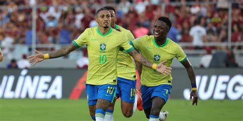 Brasil ya bendice a Raphinha como su '10' y "el mejor de la selección"
