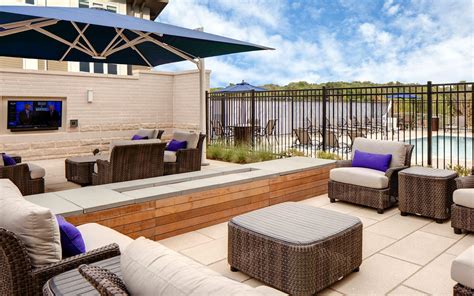 Luxury Apartments For Rent Hanover, MD | Azure Oxford Square