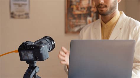 FUJIFILM X-S20 Mirrorless Camera (Black) | Future Forward