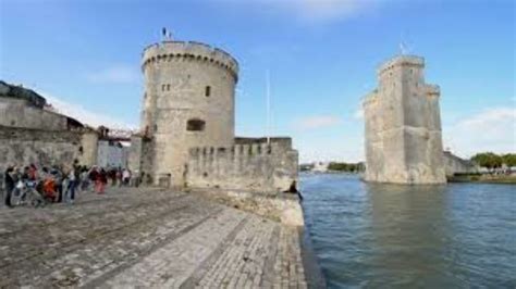Al-Mirani Castle, muscat, Oman - Top Attractions, Things to Do ...