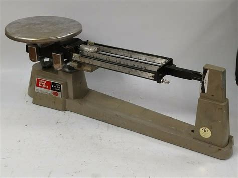 Triple Beam Balance Scale