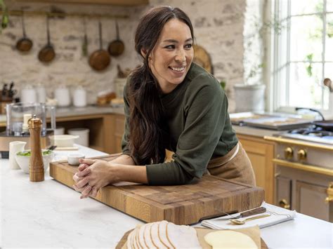 Download Joanna Gaines's Rustic Kitchen Design Wallpaper | Wallpapers.com