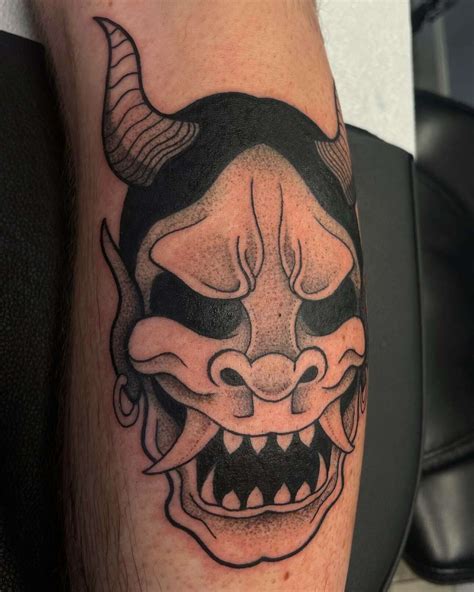 Meet Ashley Trevino - CanvasRebel Magazine