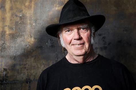 Feliz cumpleaños Neil Young: Un cowboy canadiense - Radio Duna