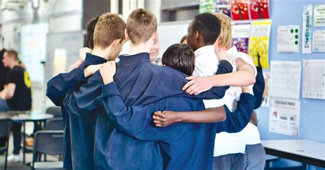 Social Connection 的图像结果