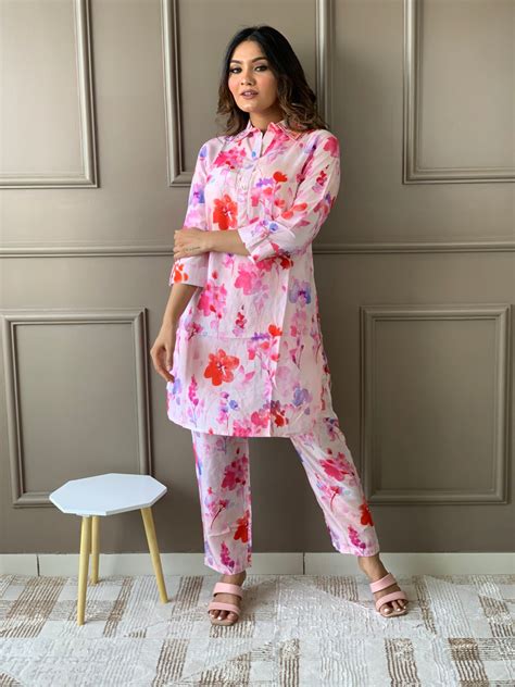 Pink Muslin Floral Co ord Set – MahipIndia