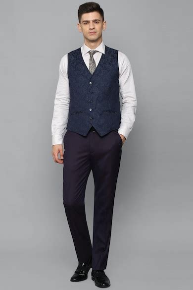 Buy Men Navy Slim Fit Solid Formal Three Piece Suit Online - 779759 ...