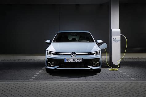 Volkswagen Golf GTE | Volkswagen Newsroom