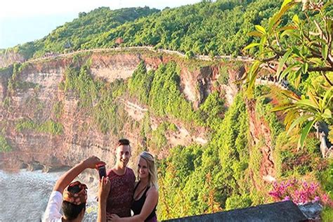 2023 Garuda Wisnu Statue & Uluwatu Sunset, Kecak Fire Dance Tour