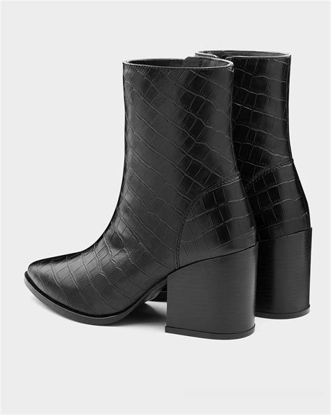 Adorly pointed toe block heel boots – ADORLY | New Collection Online