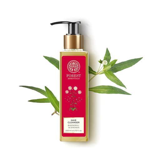 Forest Essentials Ayurvedic Shampoo Bhringraj & Shikakai | Natural ...