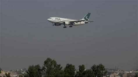 Amid tensions with India over Kashmir, Pak partially closes airspace