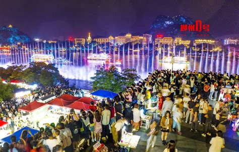 柳州市文联承办的柳州市庆祝广西壮族自治区成立60周年系列活动现场