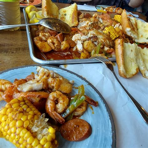 SAN PEDRO FISH MARKET - LONG BEACH - Restaurant Reviews, Photos & Phone ...