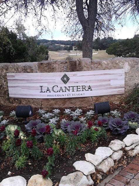 Business Building Signs 的图像结果