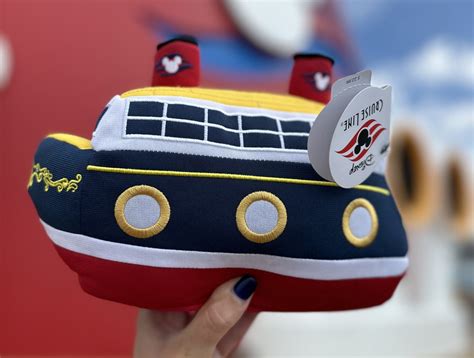 Shop on the High Seas With This Disney Cruise Line Merchandise ...