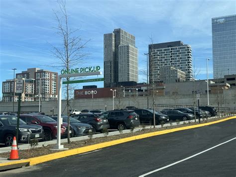 Shake Shack’s drive-up restaurant in Tysons is opening Wednesday | FFXnow
