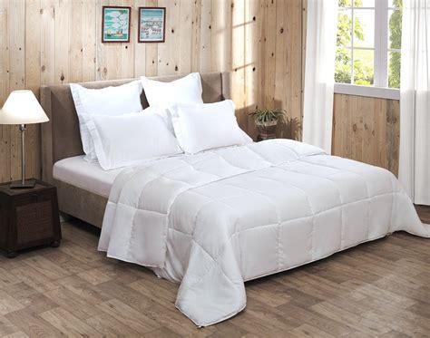 Buy Raymond Home White Double Bed Reversible Quilt (300 GSM) Online at ...