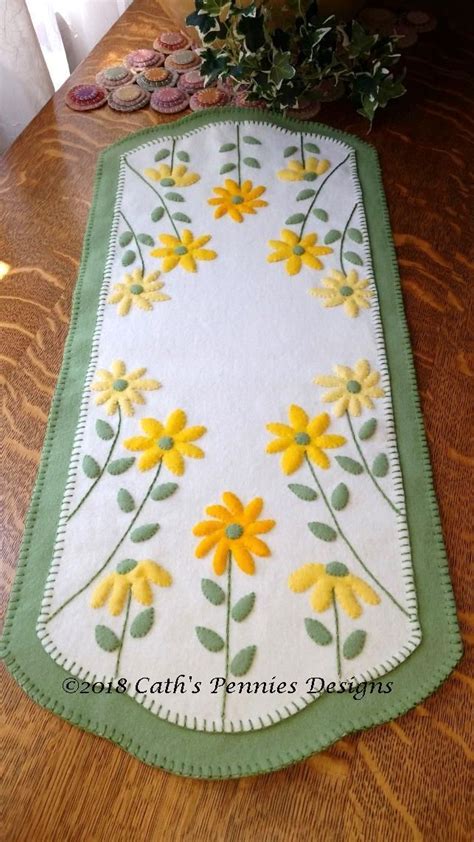 Image result for Applique Table Runner Patterns