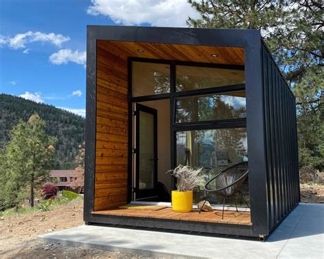 12 gorgeous 'Granny Pods' to keep aging family members close | Gorgeous ...