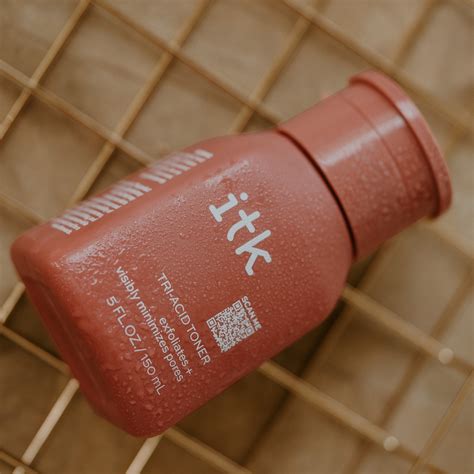 Buy ITK Tri-Acid Toner Face Exfoliator + Dark Spot Corrector with ...