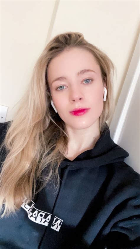 Lily Dodsworth-Evans 02/02/2021 • CelebMafia