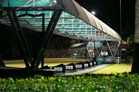 Golf Course Driving Range 的图像结果