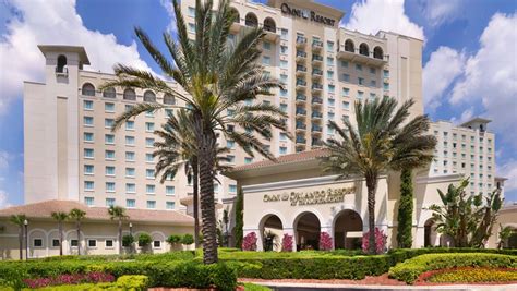 https://www.omnihotels.com/-/media/images/hotels/mcocha/photogallery/resort/mcocha-omni-orlando-resort-championsgate-front-exterior-day.jpg?hash=4562214355897614668441FA9C205EC6FB23EF42&mw=900