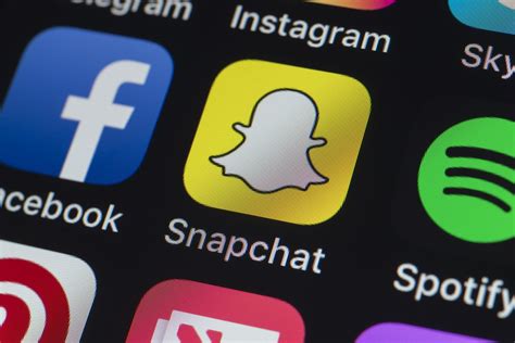 Snapchat's My AI Has Users Reaching Their Snapping Point - Apps-and ...