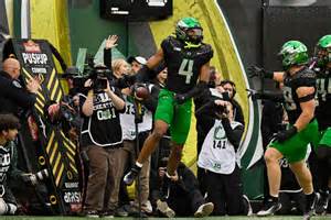 Brandon Finney Jr. named a semifinalist for Shaun Alexander Freshman of ...