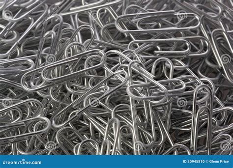 5 Clever Uses for Paper Clips!