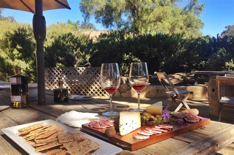 Santa Barbara Wineries Open for Wine Tasting - WineCountry.com