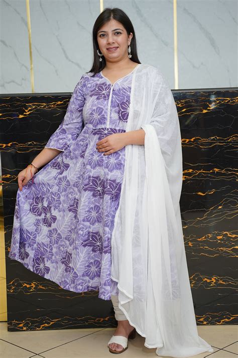 Buy Cotton Kurta Sets For Women Online - Apella