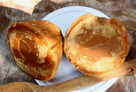 MonBangla Premium Khejur Patali (Nolen Patali) /Date Palm Jaggery - 70