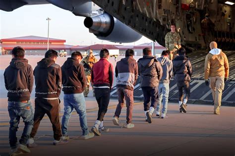 Inicia EE.UU. con vuelos de deportación de migrantes; Casa Blanca ...