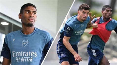 A first look at Arsenal's latest signing Cristhian Mosquera - ESPN Video